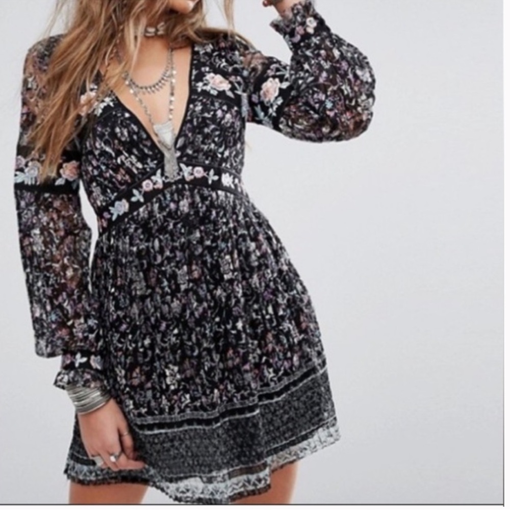 Size 8 | Free People Cherry Blossom Mini Dress